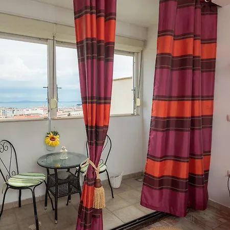 Panoramic City Apartment Apartment