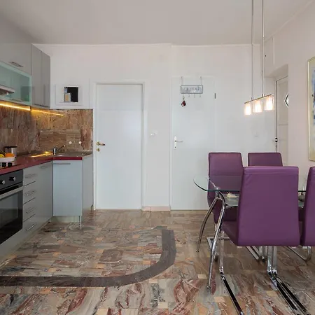 Panoramic City Apartment Apartment Split